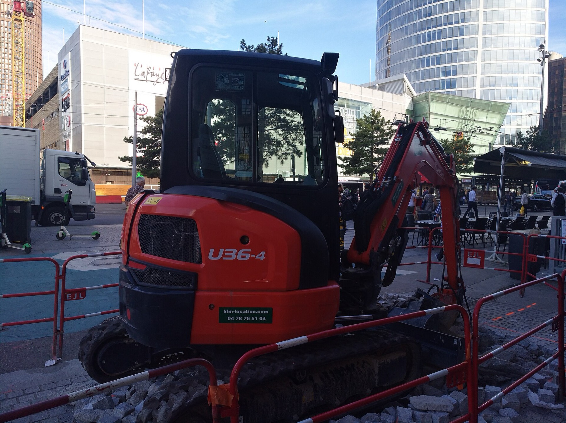 Mini excavator in a tight urban site